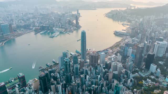 香港CBD城市航拍延时日景环绕延时
