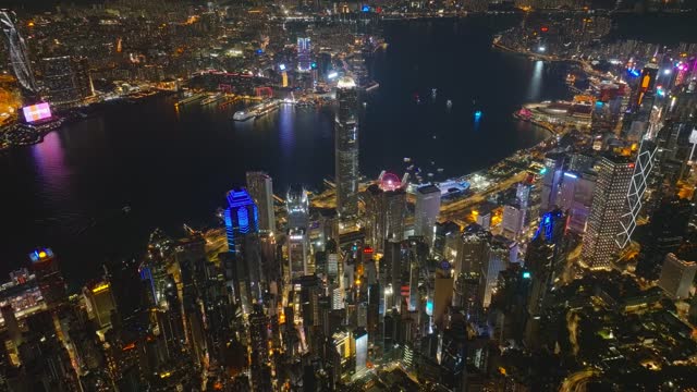 后移香港城市建筑夜景航拍视频4K30P
