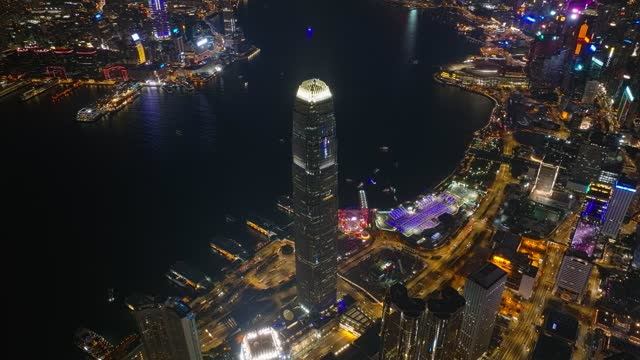 右环绕香港IFC夜景航拍视频4K30P
