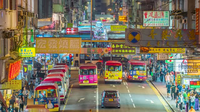香港老街道夜景_香港通菜街_香港红绿灯
